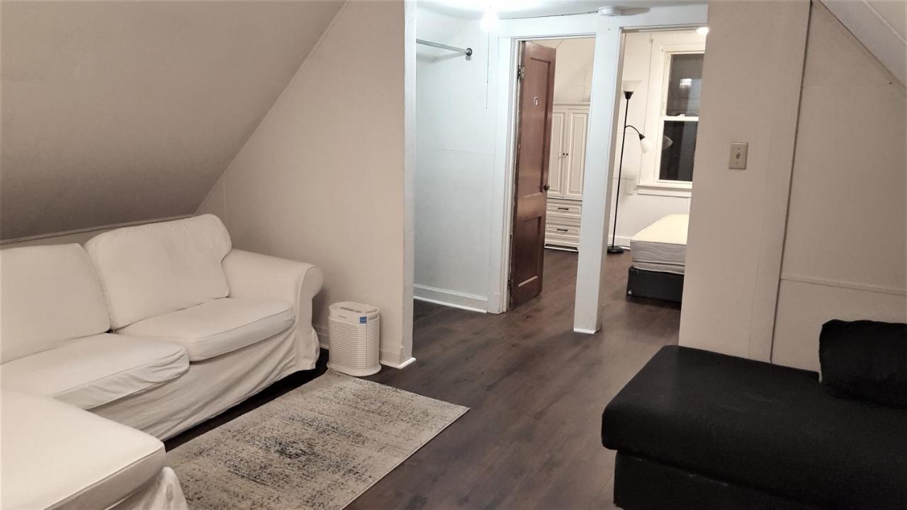 The Avondale Attic Apartment ชิคาโก ภายนอก รูปภาพ